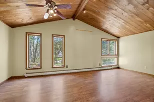 18 Laurel Ln, Princeton, MA 01541 - Photo 8
