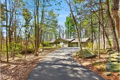 18 Laurel Ln, Princeton, MA 01541 - Photo 6