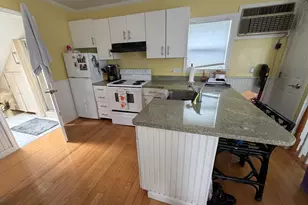 114 Parish Rd, Needham, MA 02494 - Photo 12