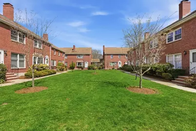 224 Park St #B4, Stoneham, MA 02180 - Photo 4