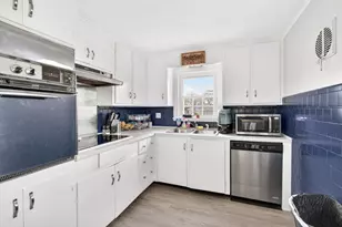604 Woodlawn St, Fall River, MA 02720 - Photo 10