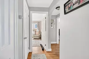604 Woodlawn St, Fall River, MA 02720 - Photo 18