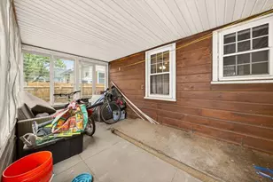 604 Woodlawn St, Fall River, MA 02720 - Photo 32