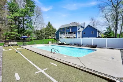 90 Southwood Dr, Ludlow, MA 01056 - Photo 4