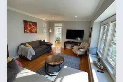 8 Arapahoe Rd #-, Newton, MA 02465 - Photo 4