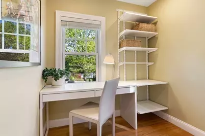 8 Arapahoe Rd #-, Newton, MA 02465 - Photo 12