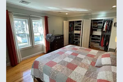 8 Arapahoe Rd #-, Newton, MA 02465 - Photo 18