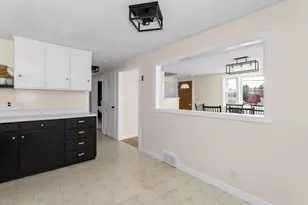 15 Mayflower Rd, Norwood, MA 02062 - Photo 10