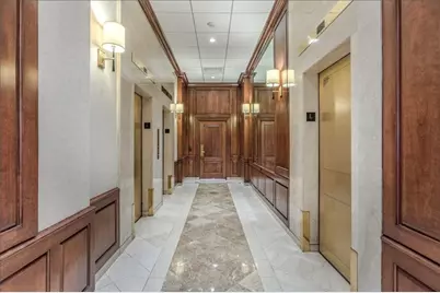 9 Hawthorne Place #7J, Boston, MA 02114 - Photo 2