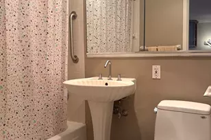 9 Hawthorne Pl, Boston, MA 02114 - Photo 6