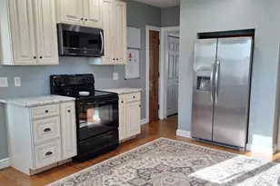 83 Chestnut St, Gardner, MA 01440 - Photo 4