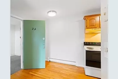 295 Main St #24, Reading, MA 01867 - Photo 2