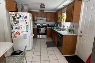 9 Cornelius Way, Cambridge, MA 02141 - Photo 6