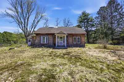 1024 Westhampton Rd, Northampton, MA 01062 - Photo 2