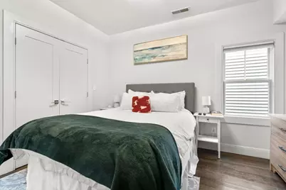 724 E 2nd St #2, Boston, MA 02127 - Photo 28