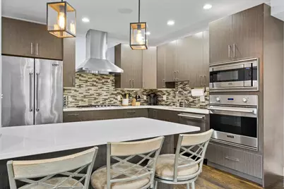 724 E 2nd St #2, Boston, MA 02127 - Photo 14