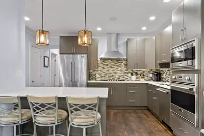 724 E 2nd St #2, Boston, MA 02127 - Photo 16