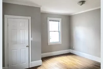 8 White Ave #2, Brookline, MA 02467 - Photo 12
