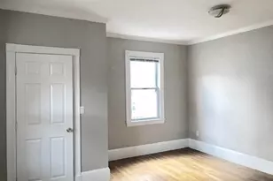 8 White Ave, Brookline, MA 02467 - Photo 12