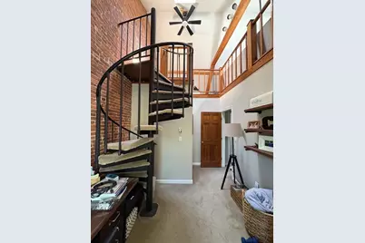 6 Nelson St #6, Clinton, MA 01510 - Photo 12