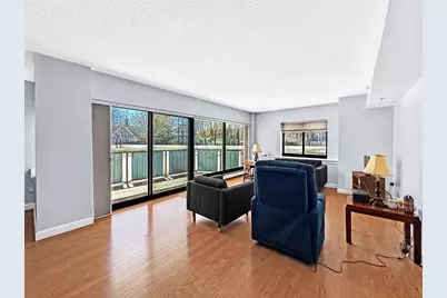 300 Lynn Shore Dr #203, Lynn, MA 01902 - Photo 10