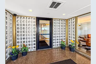300 Lynn Shore Dr #203, Lynn, MA 01902 - Photo 4