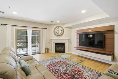 115 Revere St #F, Canton, MA 02021 - Photo 4