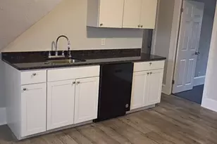 104 Park St, Attleboro, MA 02703 - Photo 4