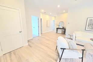 47 Myrtle St, Lynn, MA 01905 - Photo 6