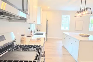 47 Myrtle St, Lynn, MA 01905 - Photo 14