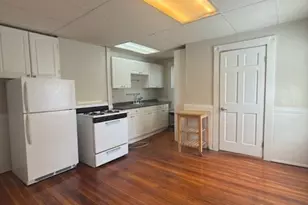 135-137 Lynde St, Melrose, MA 02176 - Photo 2