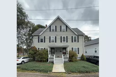 135-137 Lynde St #1, Melrose, MA 02176 - Photo 1