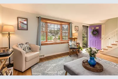9 Mansfield Avenue, Barnstable, MA 02648 - Photo 4