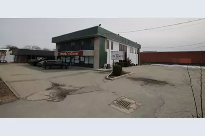 1233 Main Street #1, Worcester, MA 01603 - Photo 2
