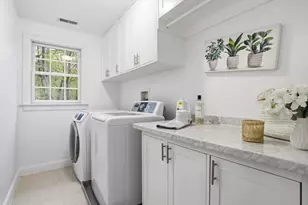 1 Lawton Ave, Westford, MA 01886 - Photo 28