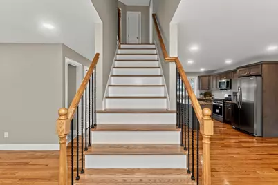 35 Focosi Ln, Ludlow, MA 01056 - Photo 10