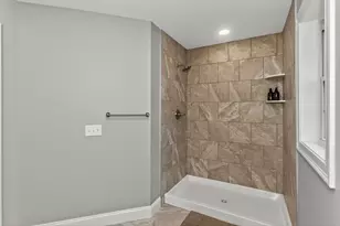 35 Focosi Ln, Ludlow, MA 01056 - Photo 30