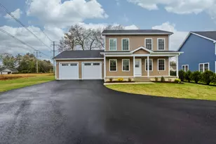35 Focosi Ln, Ludlow, MA 01056 - Photo 1