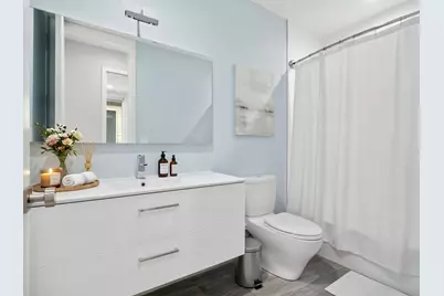 525 E 1st St #PH5, Boston, MA 02127 - Photo 10
