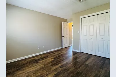 5455 N Main St #4E, Fall River, MA 02720 - Photo 14