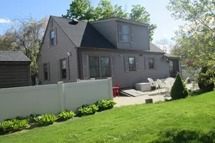 28 Clairmont Ave, Chicopee, MA 01013 - Photo 34