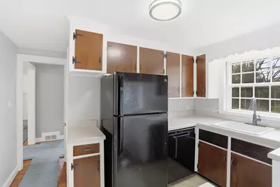 11 Sherman Bridge Rd, Wayland, MA 01778 - Photo 10