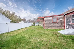 82 Cottonwood Rd, New Bedford, MA 02745 - Photo 30