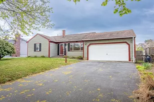 82 Cottonwood Rd, New Bedford, MA 02745 - Photo 1