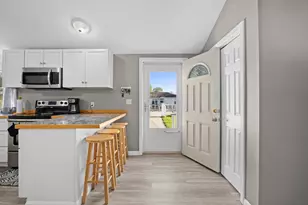 394 A Main, Oxford, MA 01540 - Photo 10