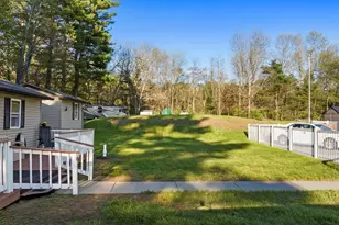 394 A Main, Oxford, MA 01540 - Photo 38