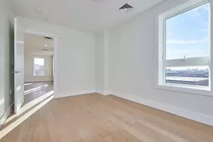 301 Border St, Boston, MA 02128 - Photo 10