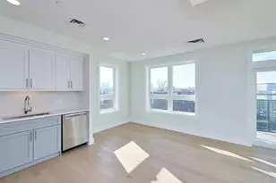 301 Border St, Boston, MA 02128 - Photo 6