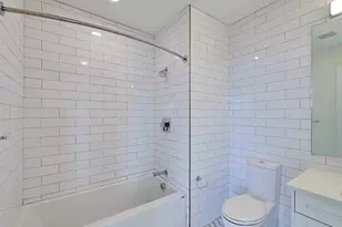 301 Border St, Boston, MA 02128 - Photo 14