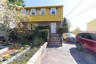 356 Quarry St, Quincy, MA 02169 - Photo 1